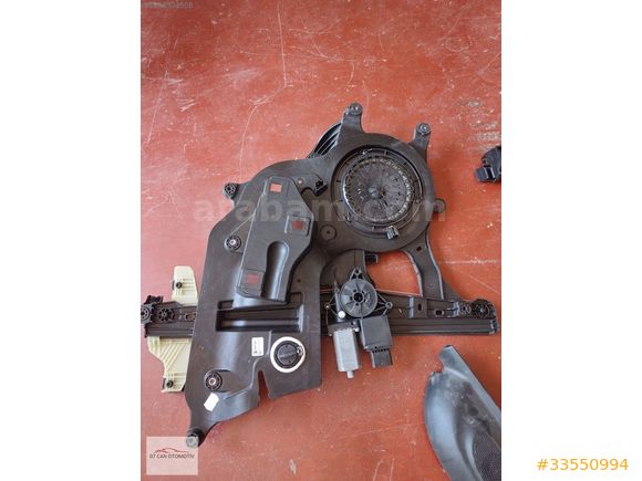DOBLO COMBO RİFTER SOL ÖN KAPI CAM KRİKOSU TESİSAT KAPI ÇITASI