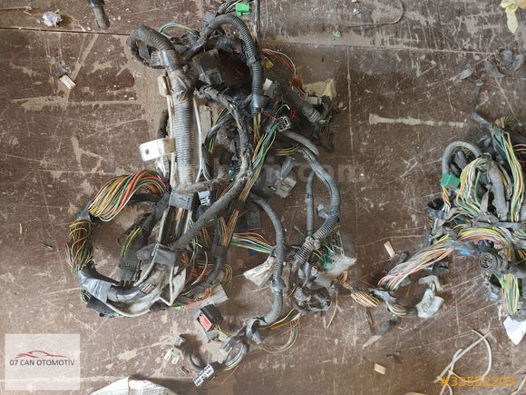 FORD CONNECT 1.8 1.9 MOTOR GÖVDE ELEKTRİK TESİSATI