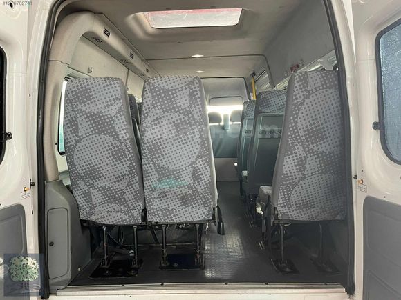 DÜŞÜK KM 2012 MODEL 250 BİNDE FORD TRANSİT 13+1 ÇİFT KLİMALI