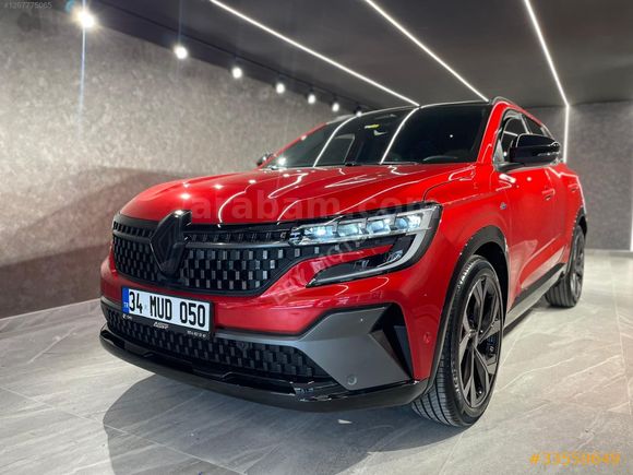 ÖNAL MOTORS'DAN LANSMAN RENK-TESLA EKRAN-CAM TAVAN