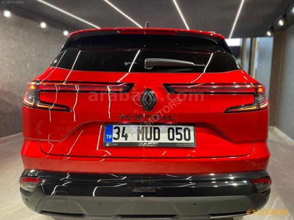ÖNAL MOTORS'DAN LANSMAN RENK-TESLA EKRAN-CAM TAVAN