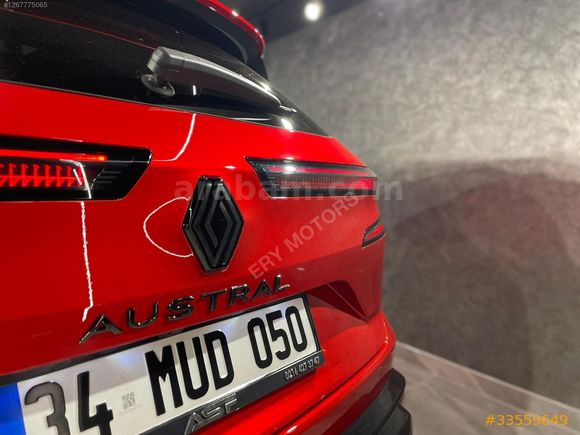 ÖNAL MOTORS'DAN LANSMAN RENK-TESLA EKRAN-CAM TAVAN