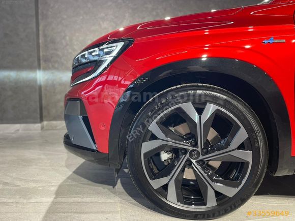 ÖNAL MOTORS'DAN LANSMAN RENK-TESLA EKRAN-CAM TAVAN