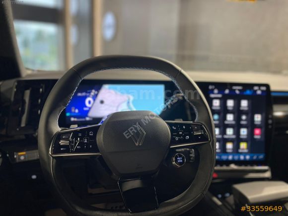 ÖNAL MOTORS'DAN LANSMAN RENK-TESLA EKRAN-CAM TAVAN