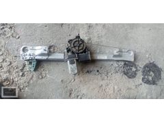 FİAT DOBLO ÖN SAĞ CAM KRİKOSU VE MOTORU ORJİNAL ÇIKMA