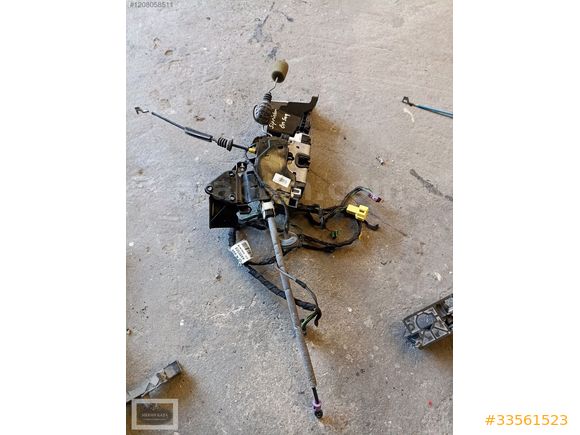 Mercedes Sprinter ön sağ kapı kilidi orijinal çıkma parça hatasz