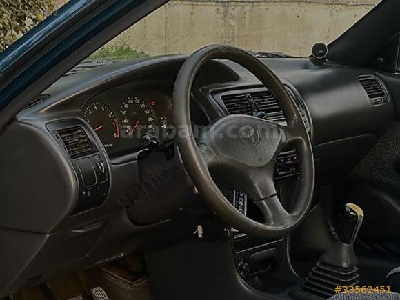 TOYOTA COROLLA 1.3 XE
