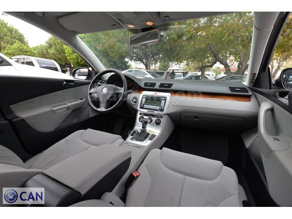 Gurbetçi'den Passat Variant 170 bin km Otomatik.