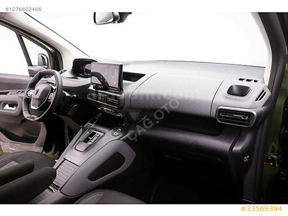 2025 ÇIKIŞLI RİFTER GT 0.99 ORANLA KREDİ VE KARTA 12 TAKSİT