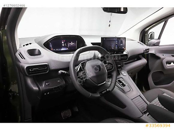 2025 ÇIKIŞLI RİFTER GT 0.99 ORANLA KREDİ VE KARTA 12 TAKSİT