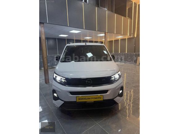 YENİ OPEL COMBO 2025 MODEL