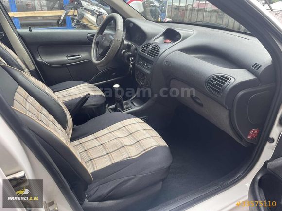 ARABACI 2.ELDEN 12 TAKSİT İMKANI 206 SEDAN