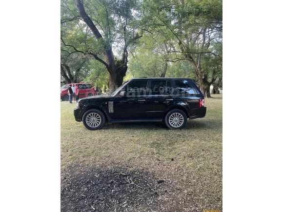 RANGE ROVER 3.0 VOUGE (TAKAS OLUR)