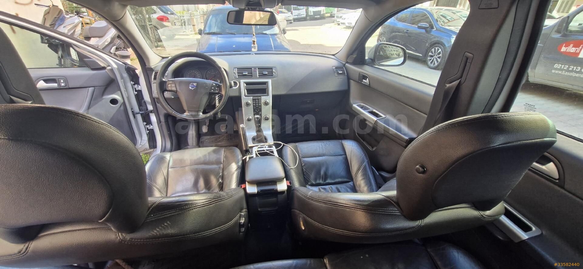 Sahibinden Volvo S40 1.6 D Dynamic 2011 Model İstanbul 256.000 km Gri (Gümüş) 5