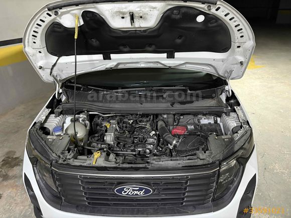 Sahibinden Ford Tourneo Courier 1.0 EcoBoost Titanium 2024 Model İstanbul 22.000 km Beyaz
