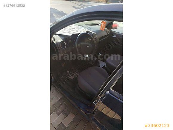 Dusuk km li yeni motor yapildi.temiz kullanilmis uygun fiyatli..
