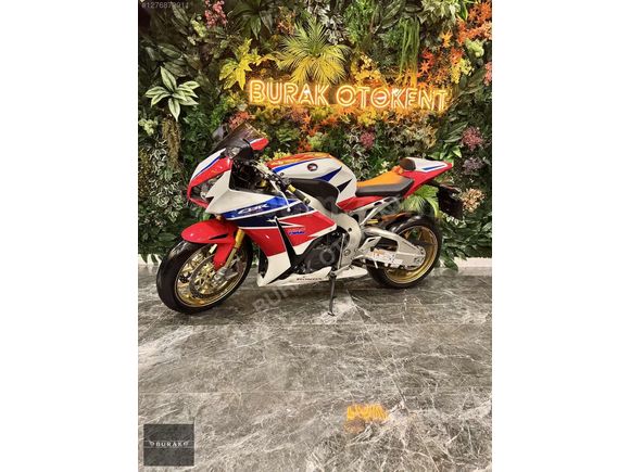 BURAK OTOKENT ' DEN HONDA CBR 1000 RR SP SIFIRDAN FARKSIZ