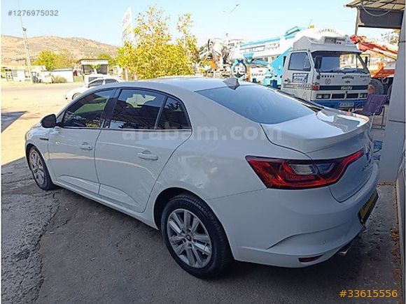ÇOMRUKLAR AUTO DAN ÇOK TEMİZ 2017 MEGANE4