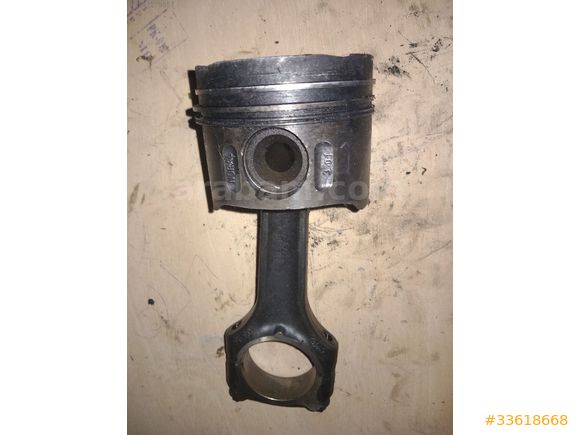 Mercedes W611 Vito Piston Kolu