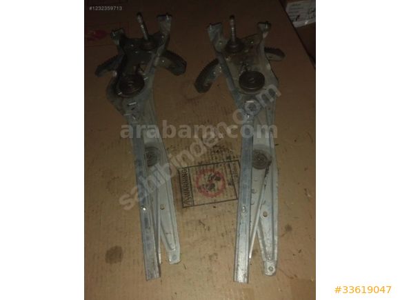Renault Kangoo Sağ Ön Cam Krikosu