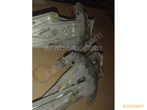 Renault Kangoo Sağ Ön Cam Krikosu
