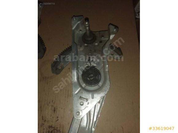 Renault Kangoo Sağ Ön Cam Krikosu