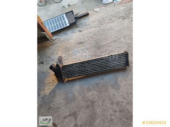 8200322941b Renault kango 1.5 dci intercooler turbo radyatörü