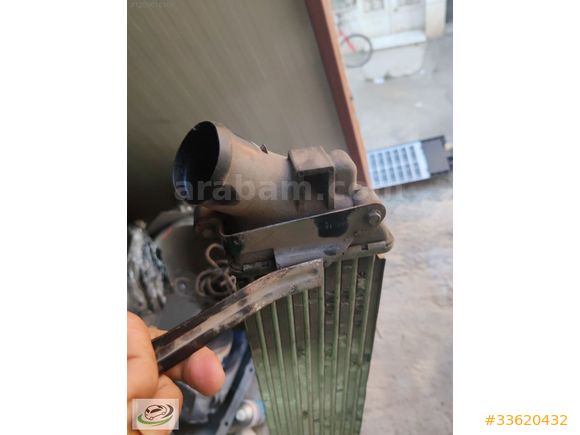 8200322941b Renault kango 1.5 dci intercooler turbo radyatörü