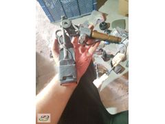 82000504633 Renault kango 1 emniyet kemeri kolu