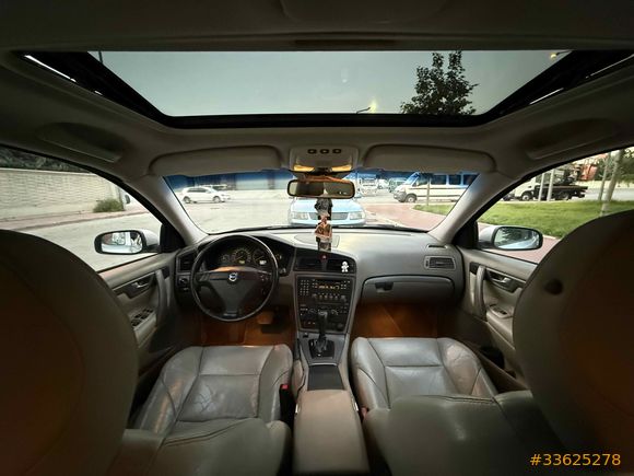 Volvo S60 2.5T AWD