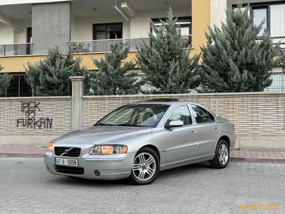 Volvo S60 2.5T AWD