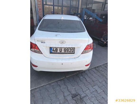 Sahibinden Hyundai Accent Blue 1.4 D-CVVT Mode Plus 2015 Model 