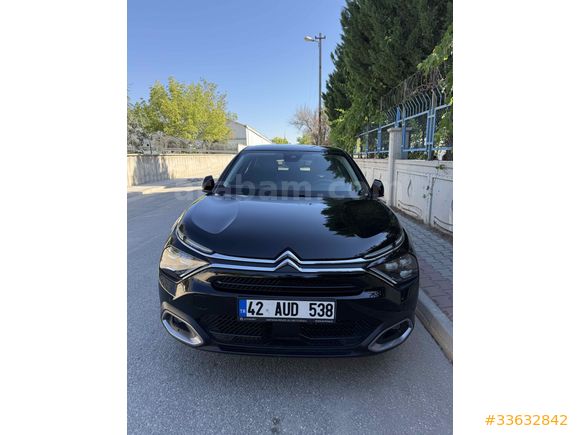 Sahibinden Citroen C4 1.2 PureTech Shine 2023 Model 