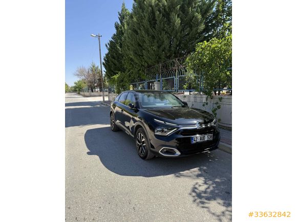 Sahibinden Citroen C4 1.2 PureTech Shine 2023 Model 