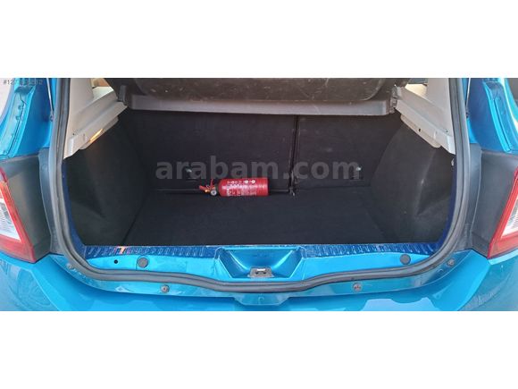 DACIA STEPWAY 1.5 DCI DEĞİŞENSİZ DÜŞÜK KİLOMETRE