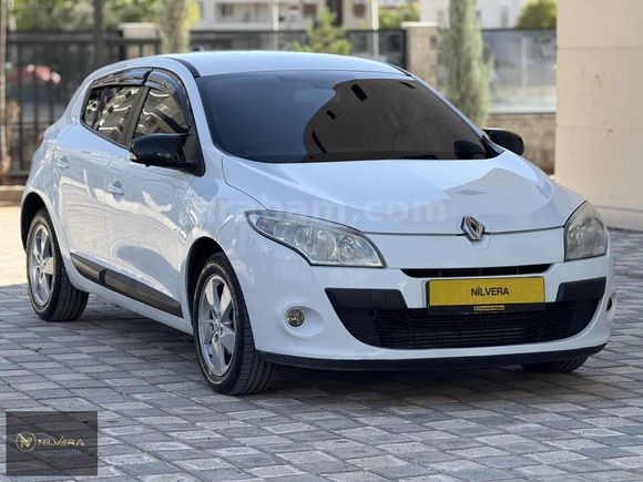 NİLVERA MOTORS'DAN 1.5 DCİ 110'LUK TEMİZ MEGANE