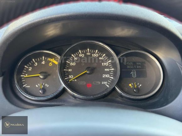 NİLVERA MOTORS'DAN 1.5 DCİ 110'LUK TEMİZ MEGANE