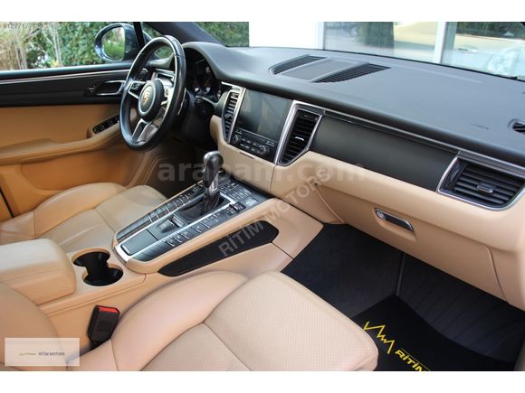 RİTİM MOTORS 2018 PORSCHE MACAN BAYİ CAM TAVAN