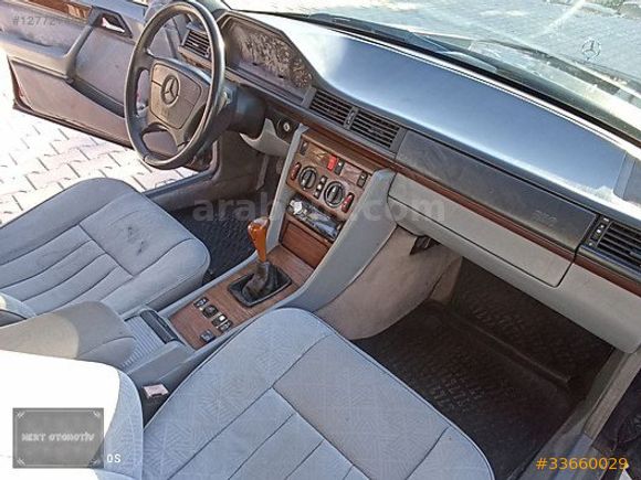 1995 E200 MERCEDES-BENZ W124 M111