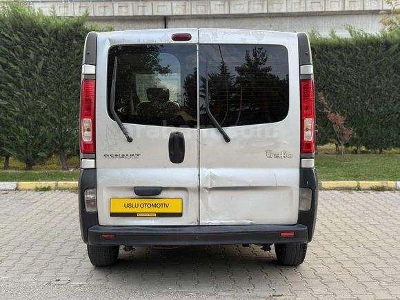 USLU OTOMOTİVDEN RENAULT TRAFİC