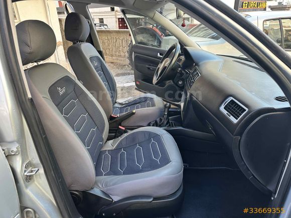 TORUN AUTO'DAN 2001 MODEL VOLKSWAGEN BORA 1.6 COMFORTLİNE
