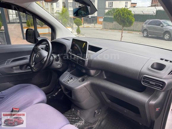 TAKAS'LI 2024 COMBO CARGO XL ELEGANCE 1.5 D AUTO CAMLI %20KDV