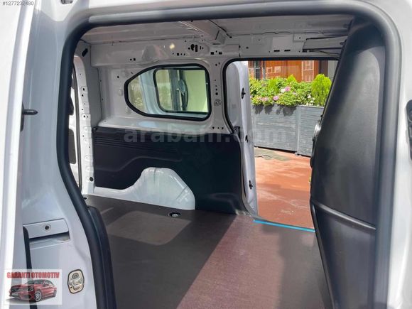 TAKAS'LI 2024 COMBO CARGO XL ELEGANCE 1.5 D AUTO CAMLI %20KDV