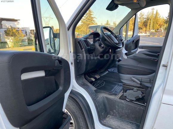 ECEMİR AUTO'DAN 2022 JUMPER 2.2 BLUEHDİ 62 BİN KM SERVİS BAKIMLI
