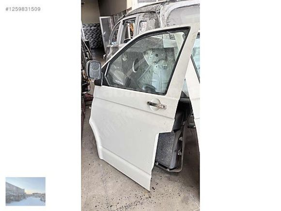 VW Transporter T5 2.5 Dizel Sağ ön kapı dolu hatasız