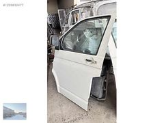 VW Transporter T5 2.5 Dizel Sol ön kapı