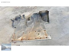 VW Transporter T5 2.5 dizel taban döşemesi ön