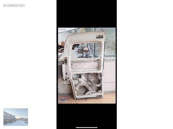 Pegout partner sağ arka bagaj kapağı