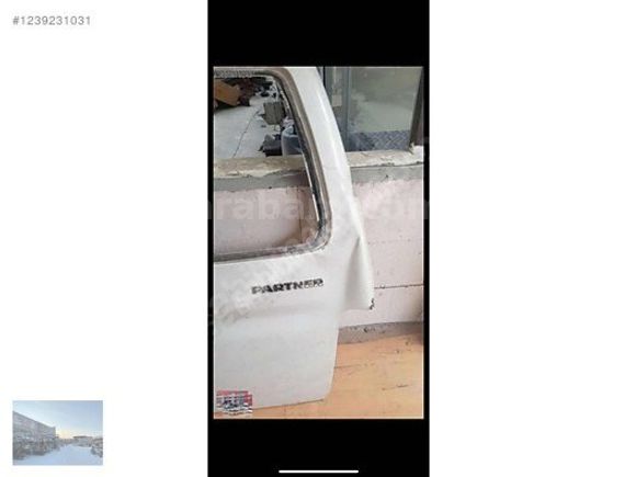 Pegout partner sağ arka bagaj kapağı