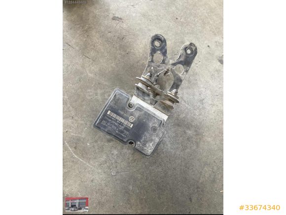 Volkswagen Caddy 1.9 04-11 ABS beyni 2KO 907 379 A